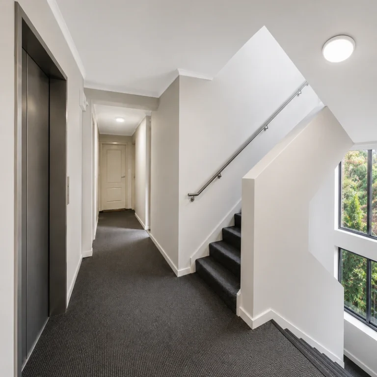 Strata painting in SE Melbourne -common areas